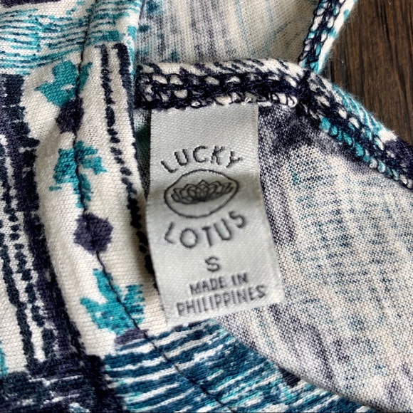 Lucky Lotus Open Back Tank - Picture 4 of 5